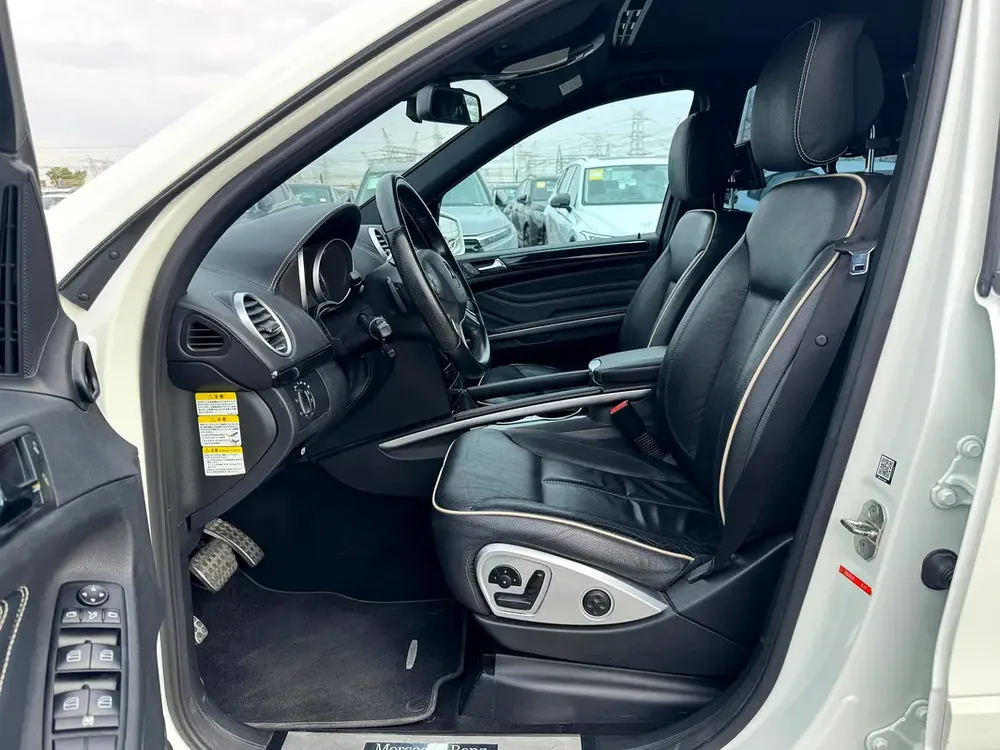 Mercedes-Benz M-Class ML 350, 2012, Japanese Specs - Image 8