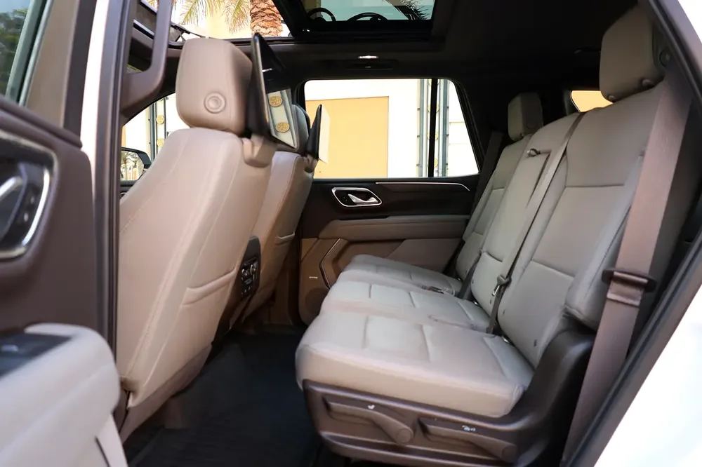 CHEVROLET TAHOE Z71-2022-76000KM-GCC SPECS-UNDER WARRANTY -EXCELLENT CONDITION - Image 19