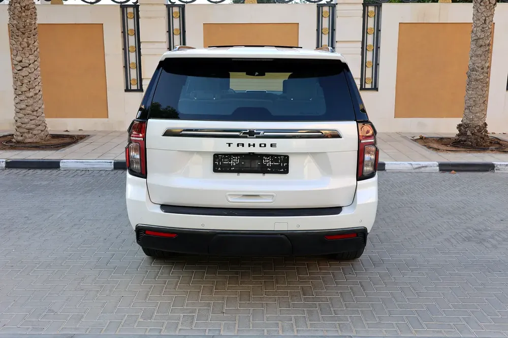 CHEVROLET TAHOE Z71-2022-76000KM-GCC SPECS-UNDER WARRANTY -EXCELLENT CONDITION - Image 7