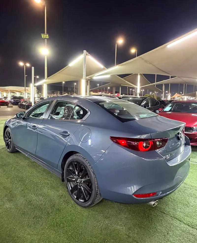 1,150 AED/MONTH | 0% DP | CARBON EDITION MAZDA 3 S | LOW MILEAGE | PERFECT CONDITION - Image 6