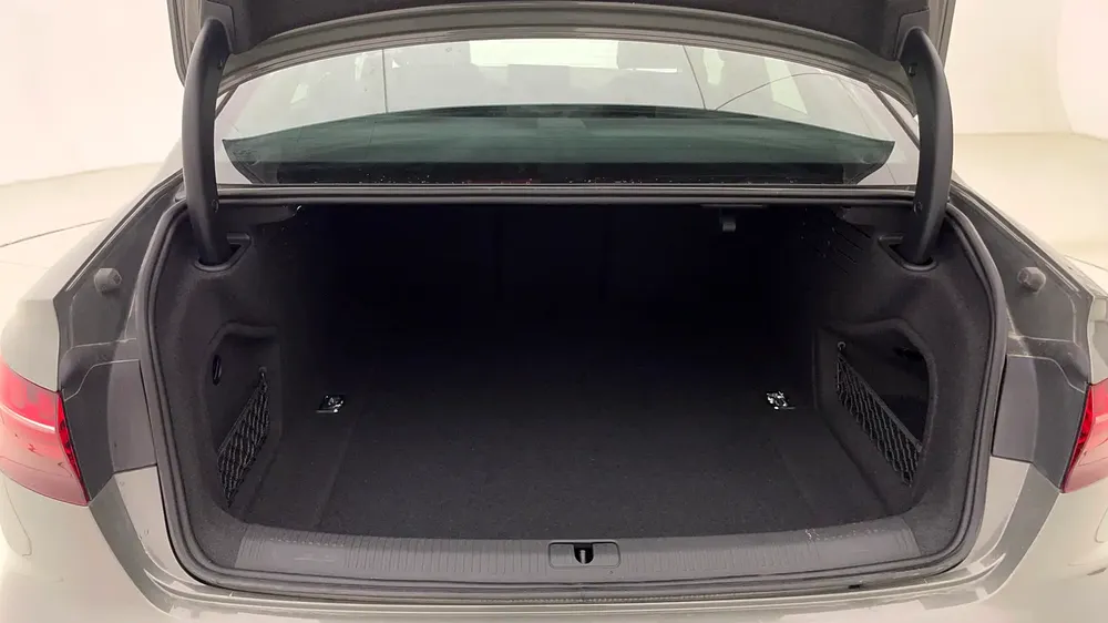 AED 2,021/month | 0 Downpayment | Manufacturer Warranty | Service History | AUDI A4 2024 - Image 11