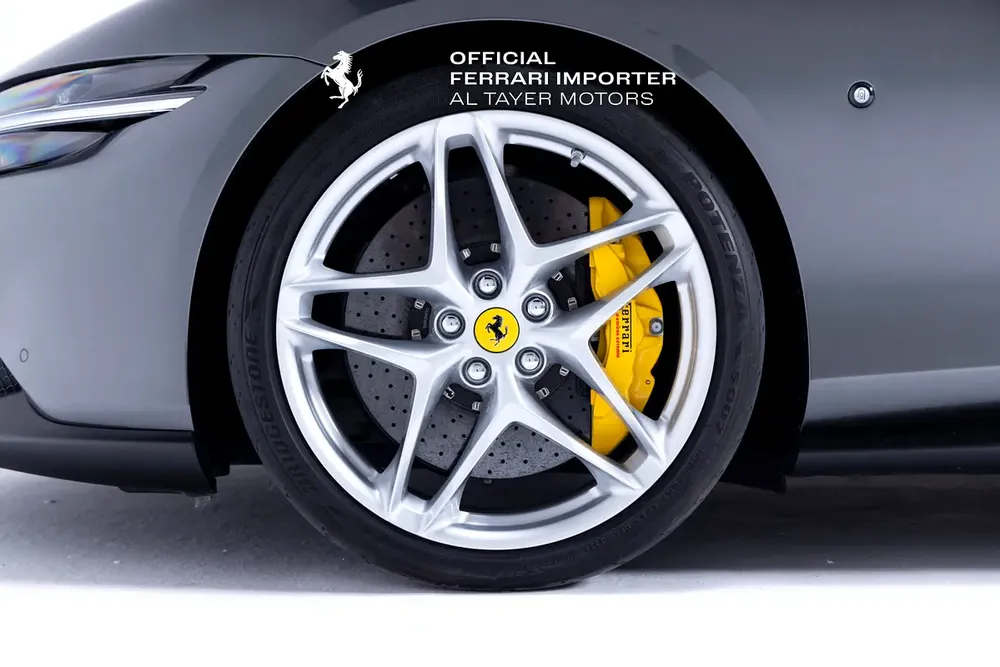 Join the only Ferrari official pre-owned certification
programme. - Image 11