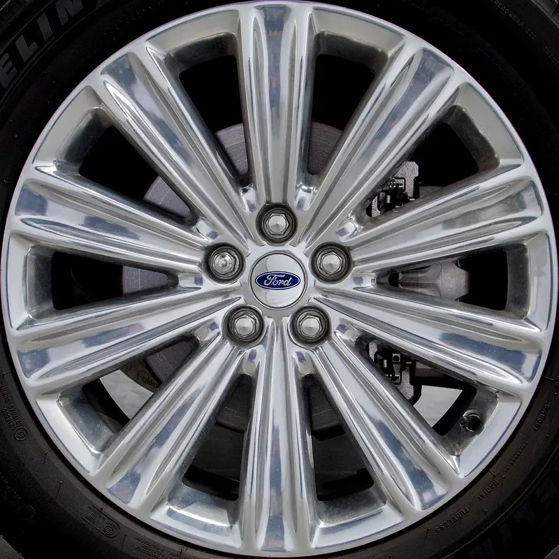 0% Down Payment Available • FDSH • Ford Warranty + Service Contract • GCC - Image 18