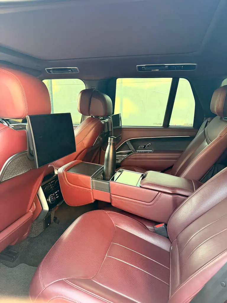 2022 Land Rover Range Rover Autobiography | GCC Specs | Pristine Condition - Image 7