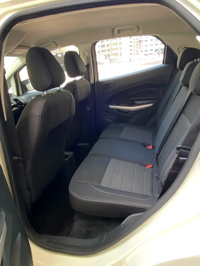 Ford EcoSport 2021 | GCC Specs | Low Mileage | Compact SUV - Image 7