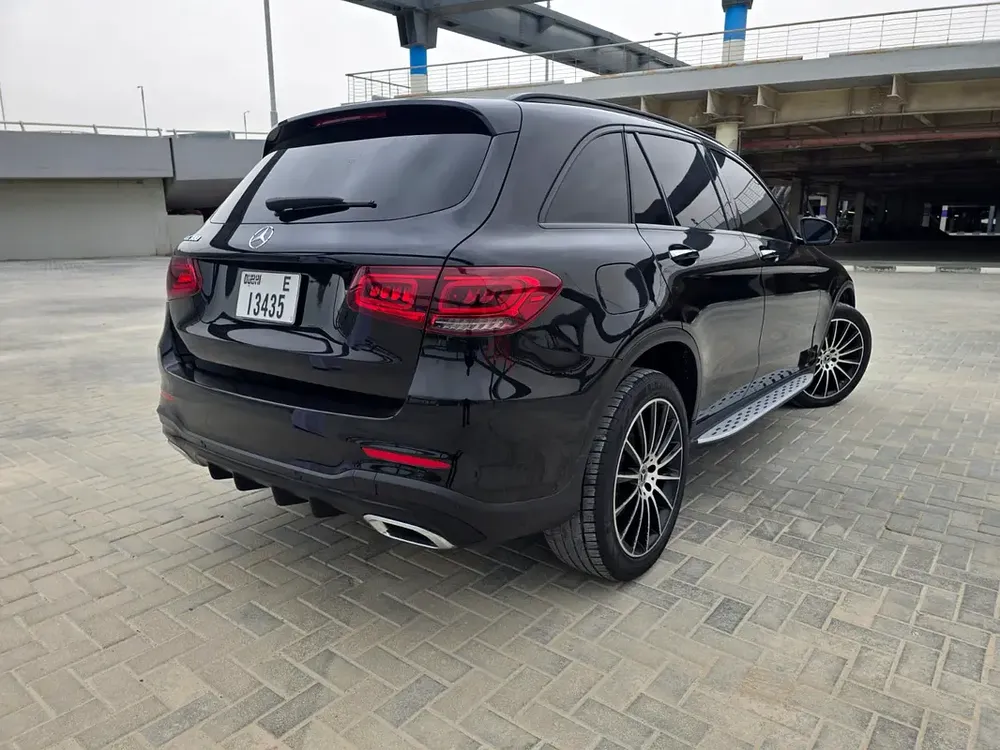 Mercedes Glc300 AMG 2022 - Image 6