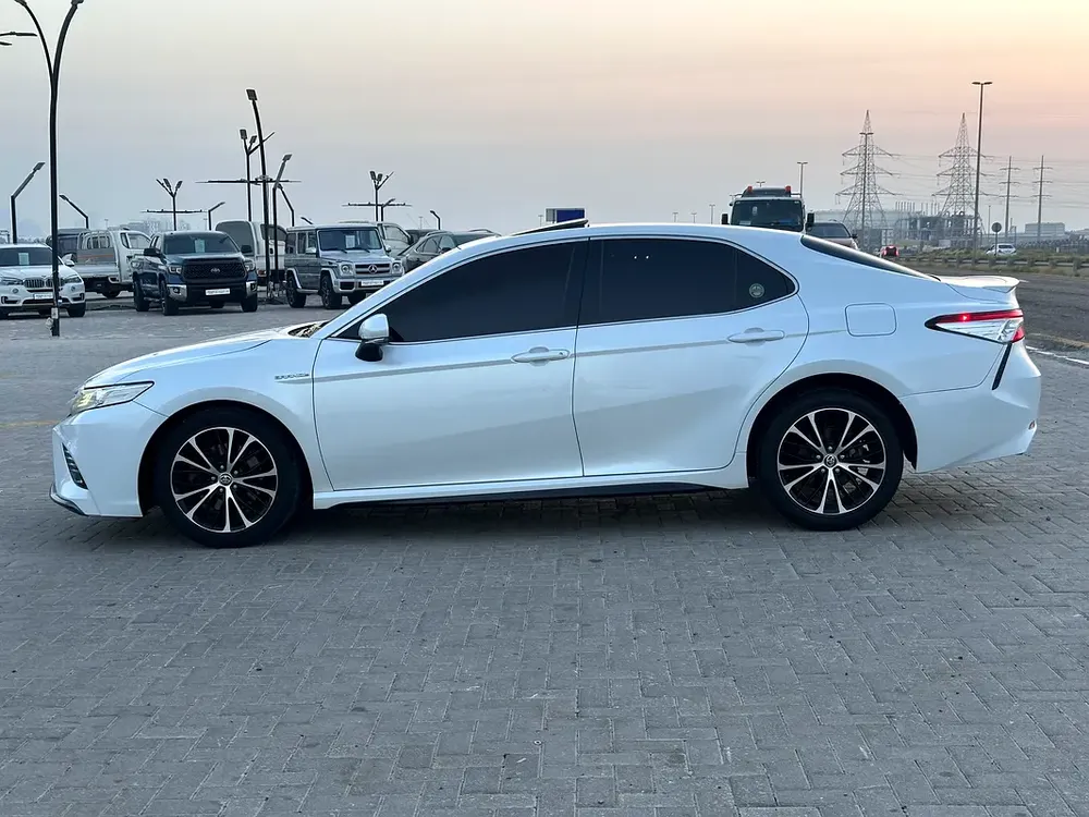 Toyota Camry Grande 2020 GCC V6 Full Option First Owner Super Clean Car - Image 10