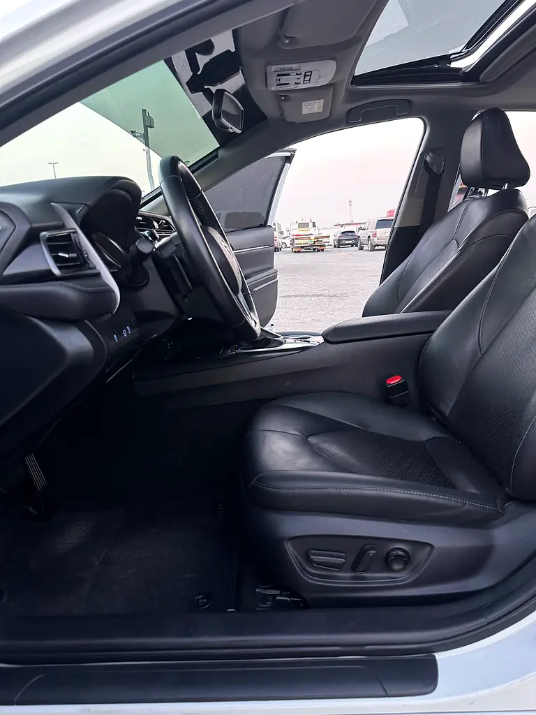 Toyota Camry Grande 2020 GCC V6 Full Option First Owner Super Clean Car - Image 20