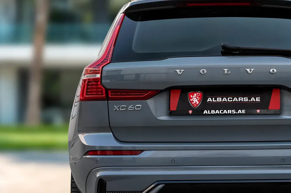 2,057 P.M |  XC60 B5 R-Design | 0% Downpayment | 2027 VOLVO WARRANTY! - Image 6