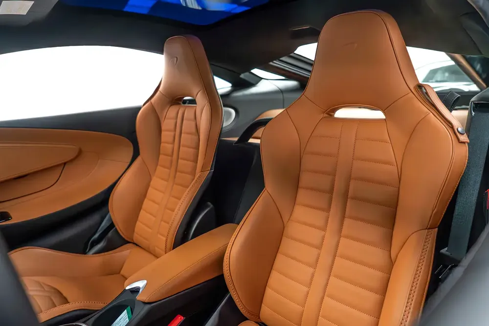 2025 MCLAREN GTS 60TH ANNIVERSARY EDITION / GCC / PANORAMIC / DEALER WARRANTY - Image 12
