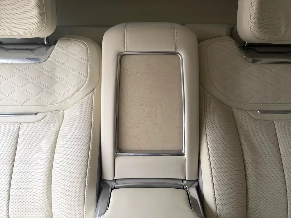 Range Rover P615 SV Autobiography LWB VIP Seats Under Warranty Till 2028 - Image 16