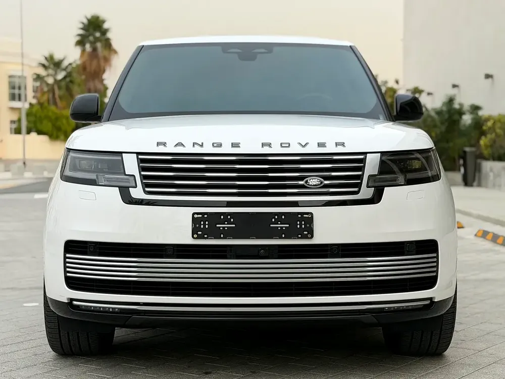 Range Rover P615 SV Autobiography LWB VIP Seats Under Warranty Till 2028 - Image 4
