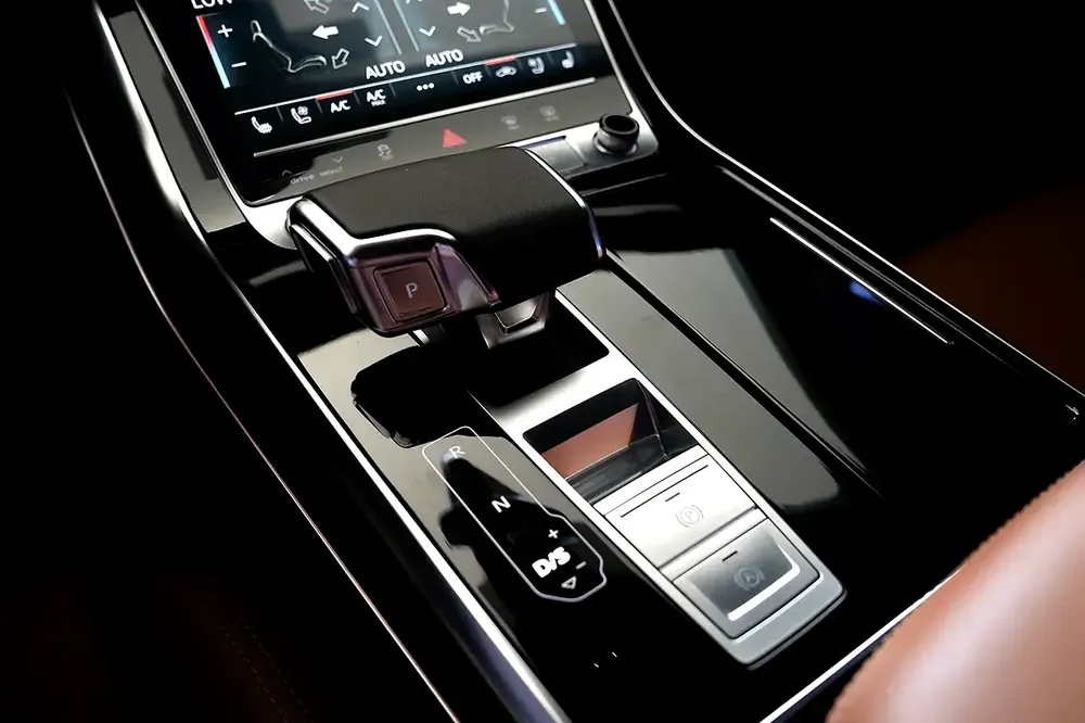 Audi Q8 55 TFSI Quattro - 2023 - Image 12