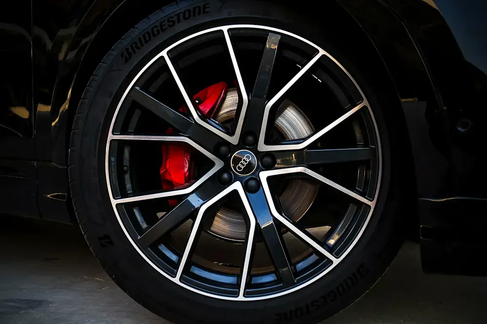 Audi Q8 55 TFSI Quattro - 2023 - Image 16