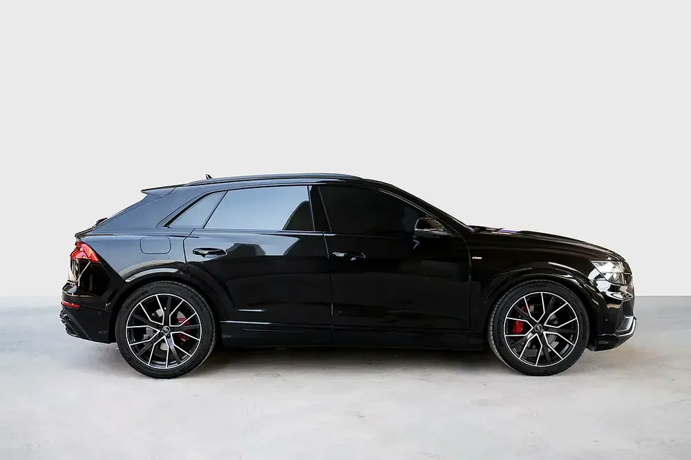 Audi Q8 55 TFSI Quattro - 2023 - Image 17