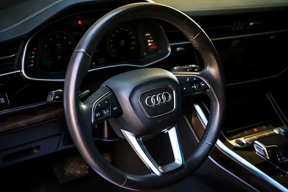 Audi Q8 55 TFSI Quattro - 2023 - Image 9