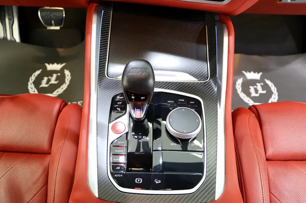 2023 BMW XM - GCC Specs - Excellent Condition -Like New - Image 13