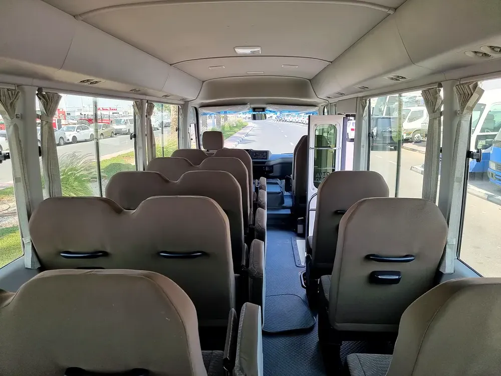 COASTER 30 STS WITH A/C 2026 - Image 19