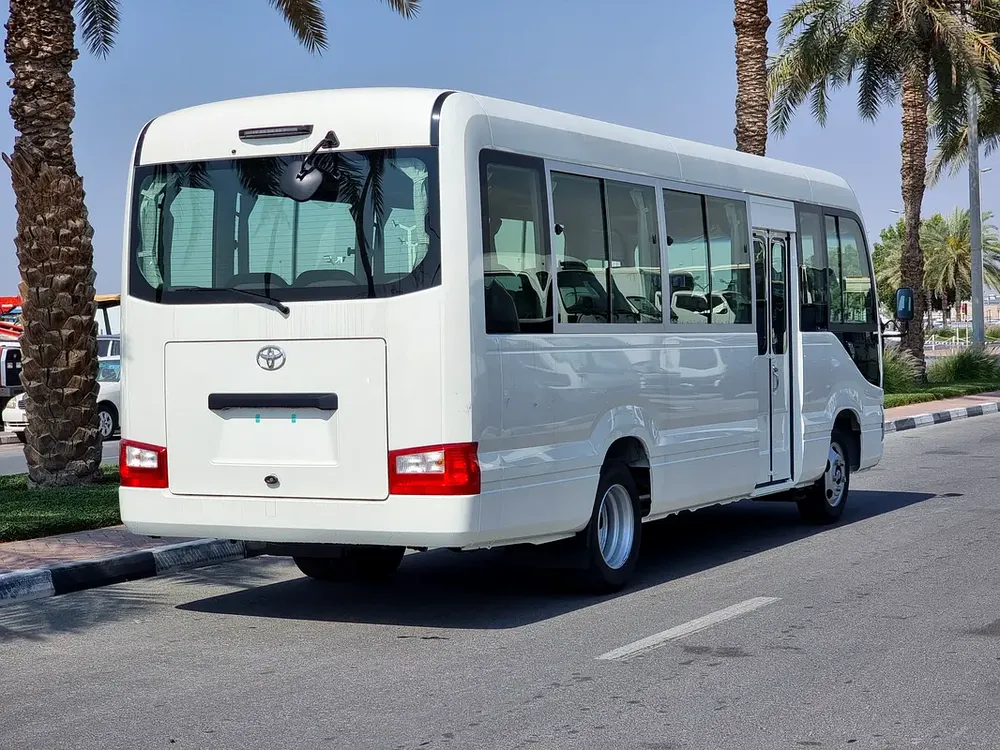 COASTER 30 STS WITH A/C 2026 - Image 4