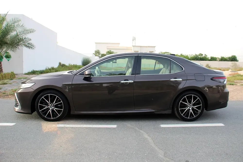 Toyota Camry V6 3.5L GCC! Panorama! We arrange bank loan! - Image 6