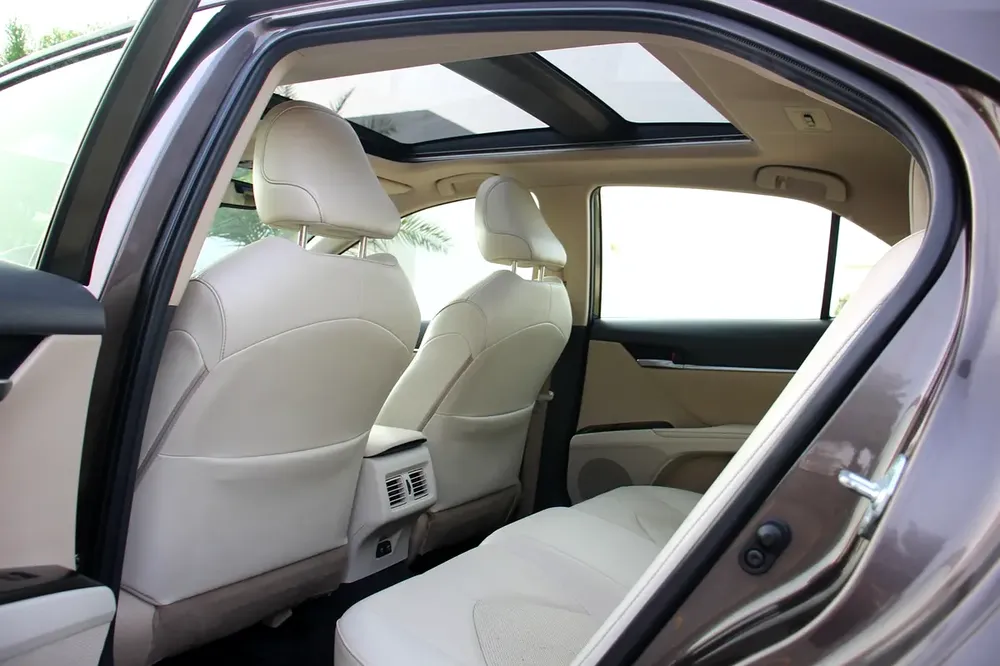 Toyota Camry V6 3.5L GCC! Panorama! We arrange bank loan! - Image 9