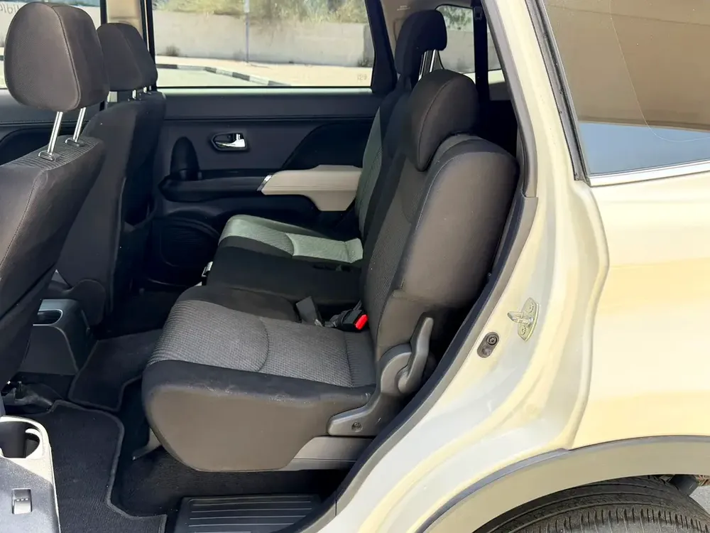 TOYOTA-RUSH EX-1.5L-2023-GCC-0% DOWN PAYMENT-FINANCE 5 YEARS-7990 - Image 9