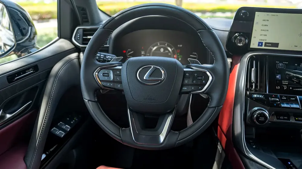 Lexus LX 600 Premium 2026 GCC Specs - Like New! - Image 18