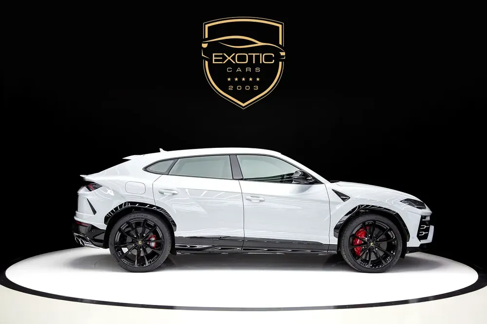 URUS | MASSAGE SEATS | PANORAMIC ROOF | WARRANTY AVAILABLE - Image 10
