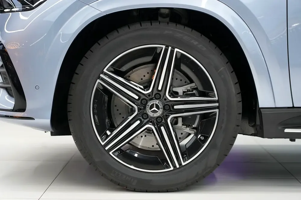 2025 Mercedes-Benz GLE 450 4MATIC Coupe (GCC Specs) - Image 7