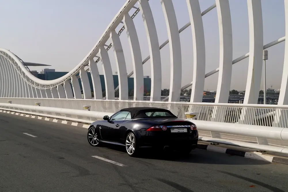Jaguar XKR Supercharged Cabriolet 2009 – Enthusiast Car / Exceptional Driving Feel - Image 4