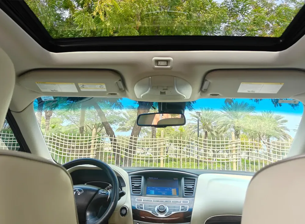 INFINITI QX60 2016 GCC, NEW GENERATION, FULL OPTION WITH BOSE SYSTEM & BLIND SPOT, PRISTINE COND - Image 9