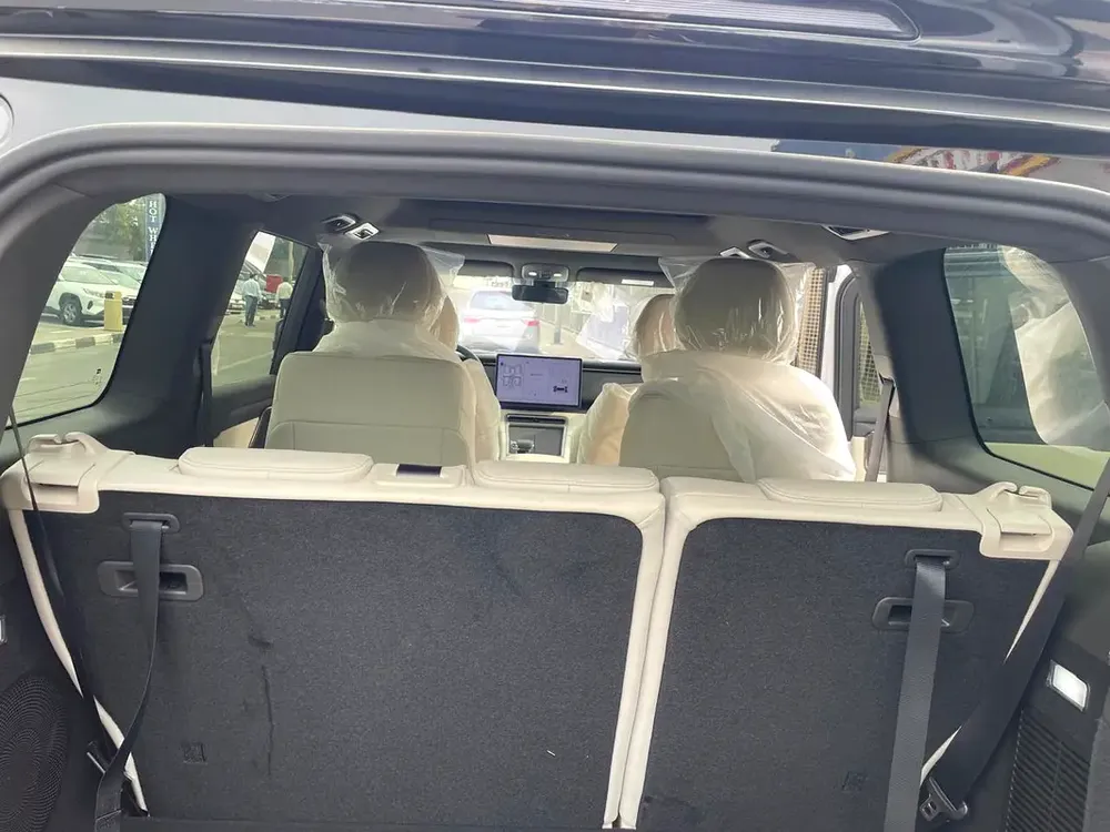 2026 ROX 01 7-seater - Image 6
