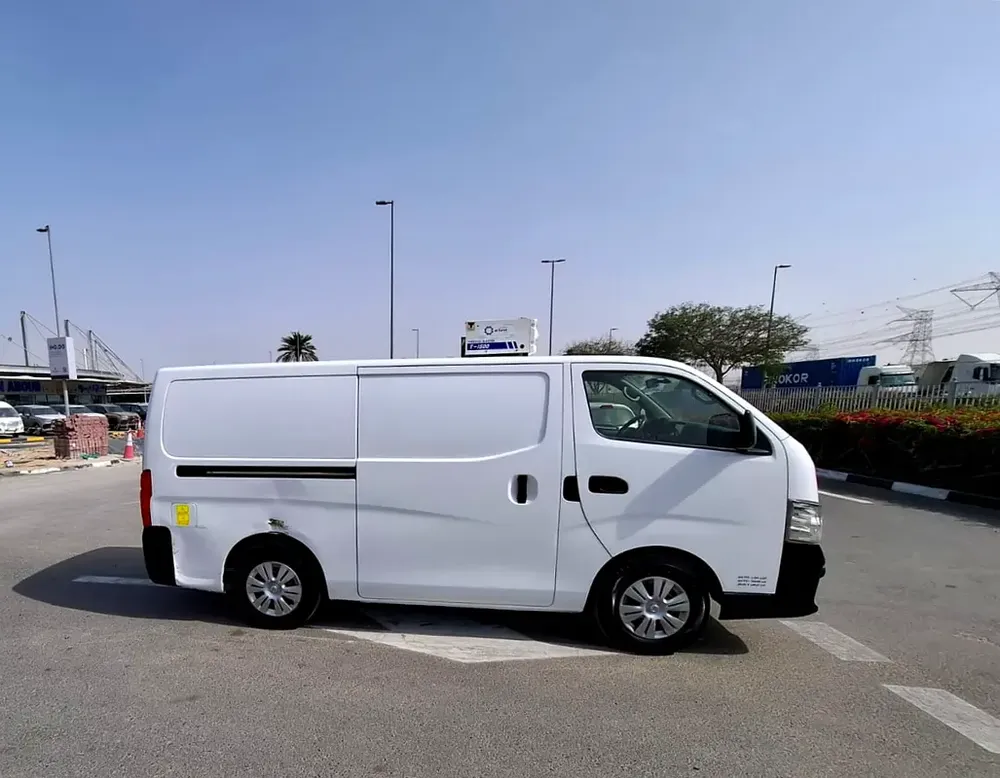 NISSAN URVAN NV350 FRIDGE VAN MANUAL 2021 WITH THERMAL MASTER T-1500 - Image 7