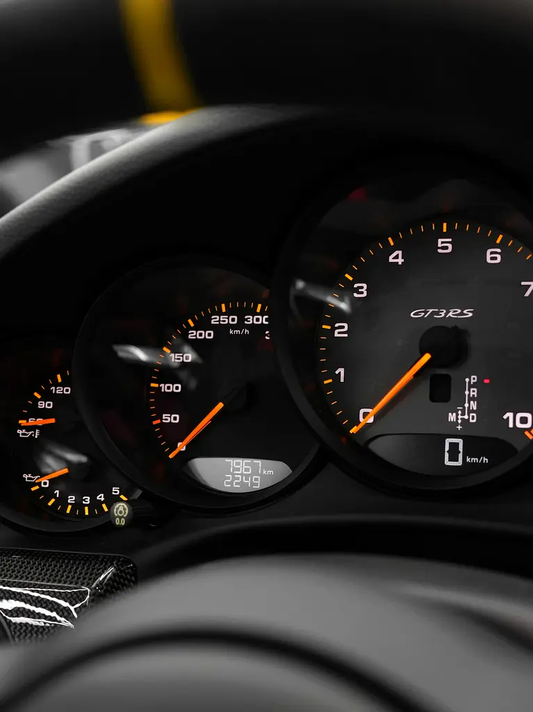 2019 Porsche 911 GT3 RS - Image 11