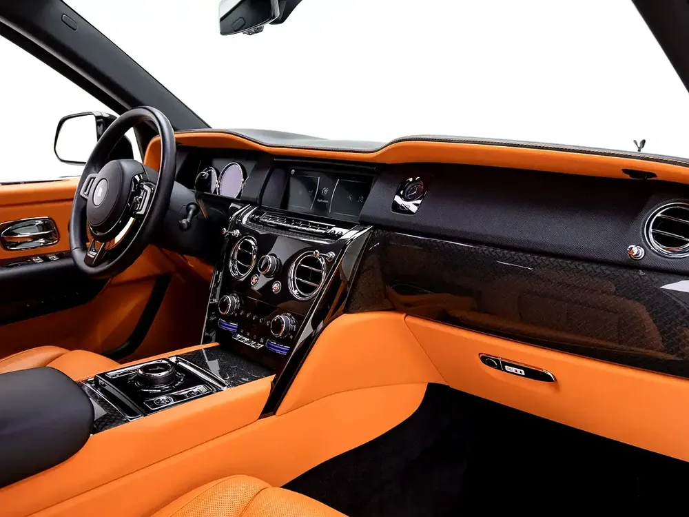 2022 | Rolls Royce | Cullinan | Black Badge | GCC Spec - Image 10