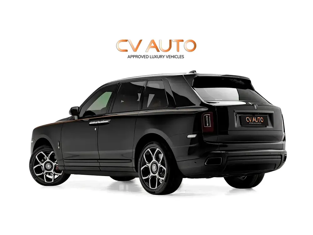 2022 | Rolls Royce | Cullinan | Black Badge | GCC Spec - Image 4