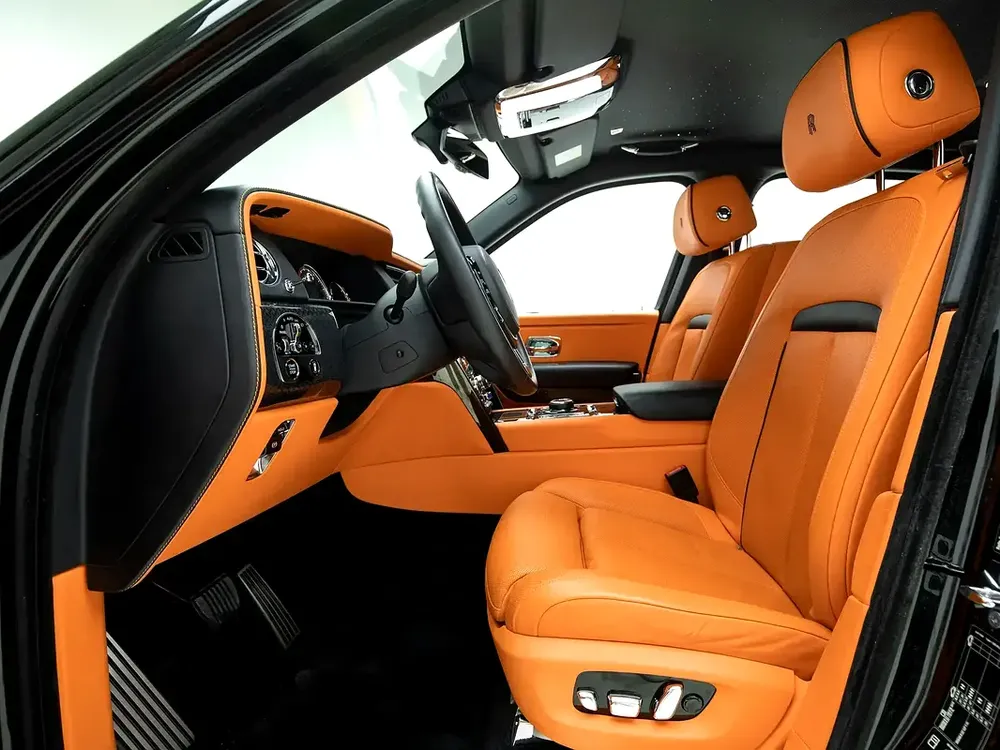 2022 | Rolls Royce | Cullinan | Black Badge | GCC Spec - Image 9