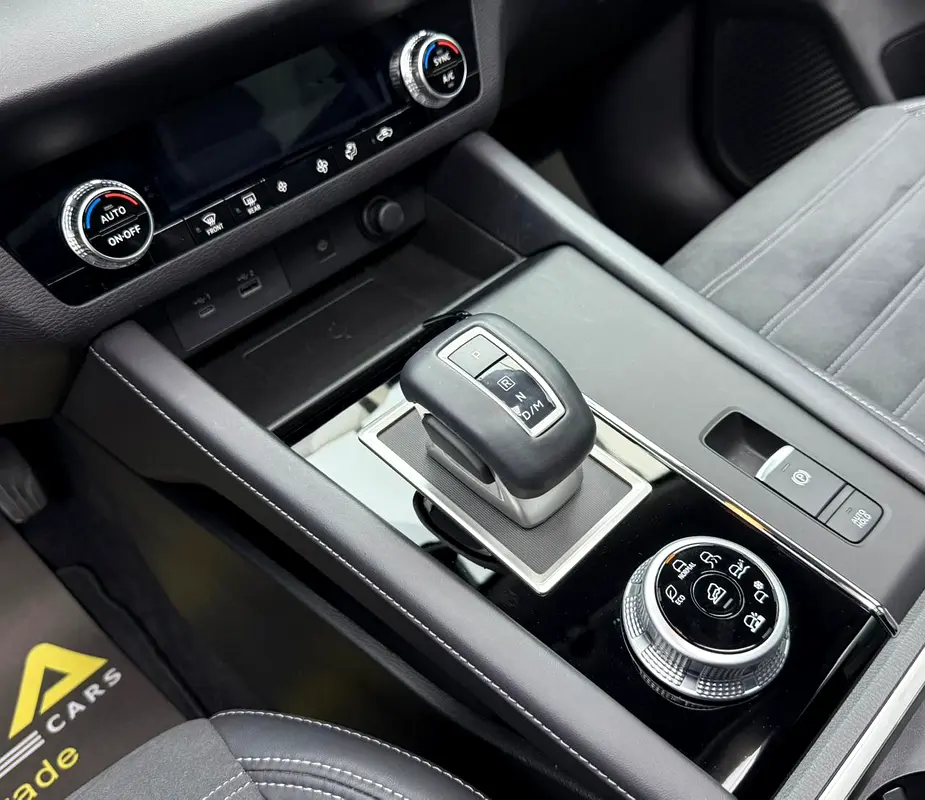 2023 Mitsubishi Outlander, 2026 Mitsubishi Warranty, Full Mitsubishi Service History, Low Km, GCC - Image 16