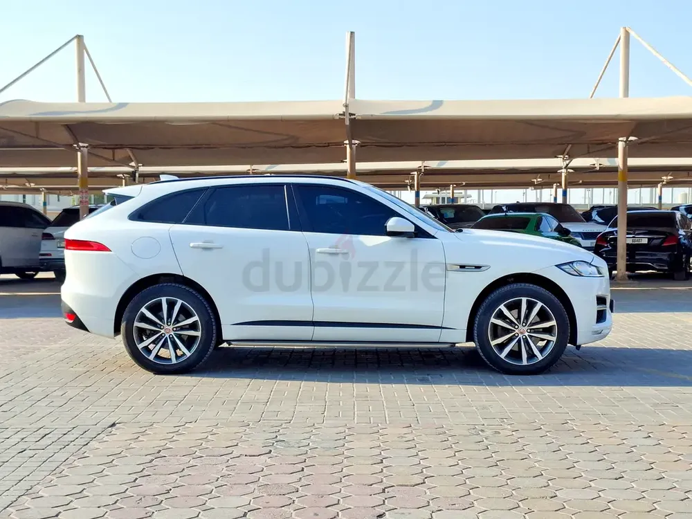 AED 1149/month | 2017 Jaguar F-Pace R-Sport | GCC Specs | Ref#400180 - Image 4
