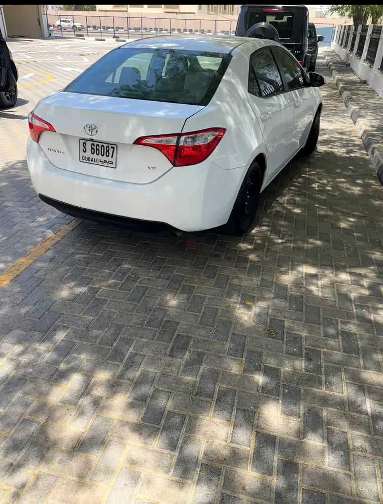 Toyota Corolla 2015 LE | Very Clean | 88K Miles - Image 6