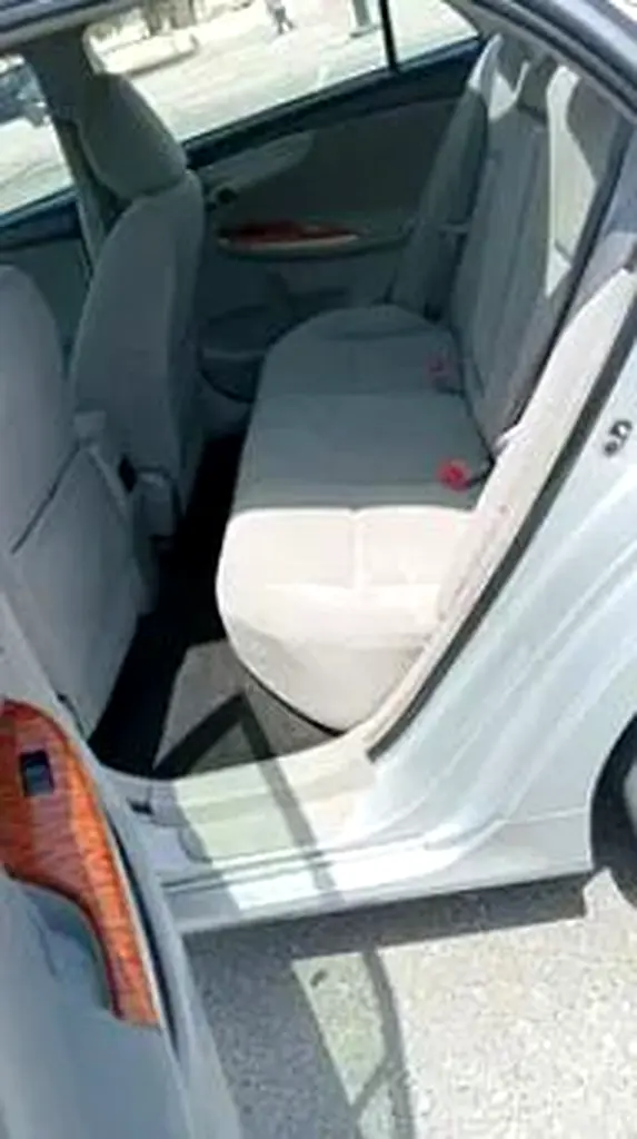 Toyota Corolla 1.8 XLI  2011 GCC Specs Lady Driven - Image 12