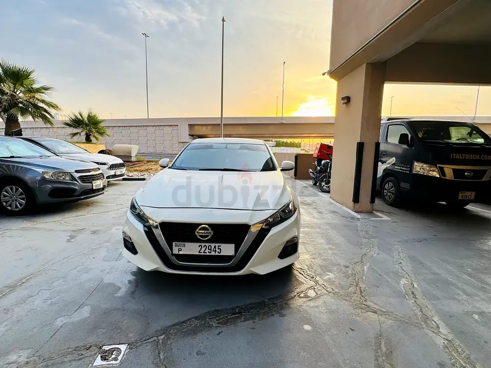 Nissan altima 2019 - Image 4