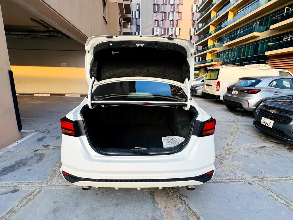 Nissan altima 2019 - Image 9