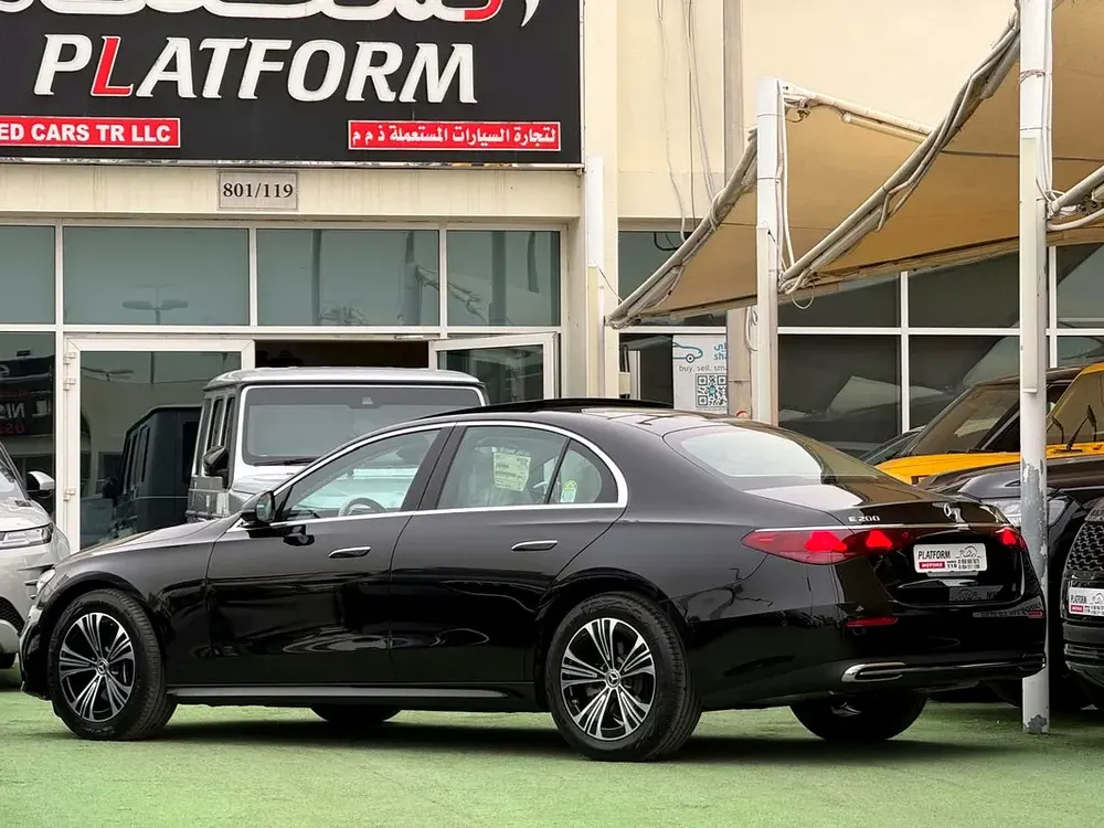 Mercedes E200 model 2026 import from Korea مرسيدس اي ٢٠٠ موديل ٢٠٢٦ وارد كوريا - Image 7