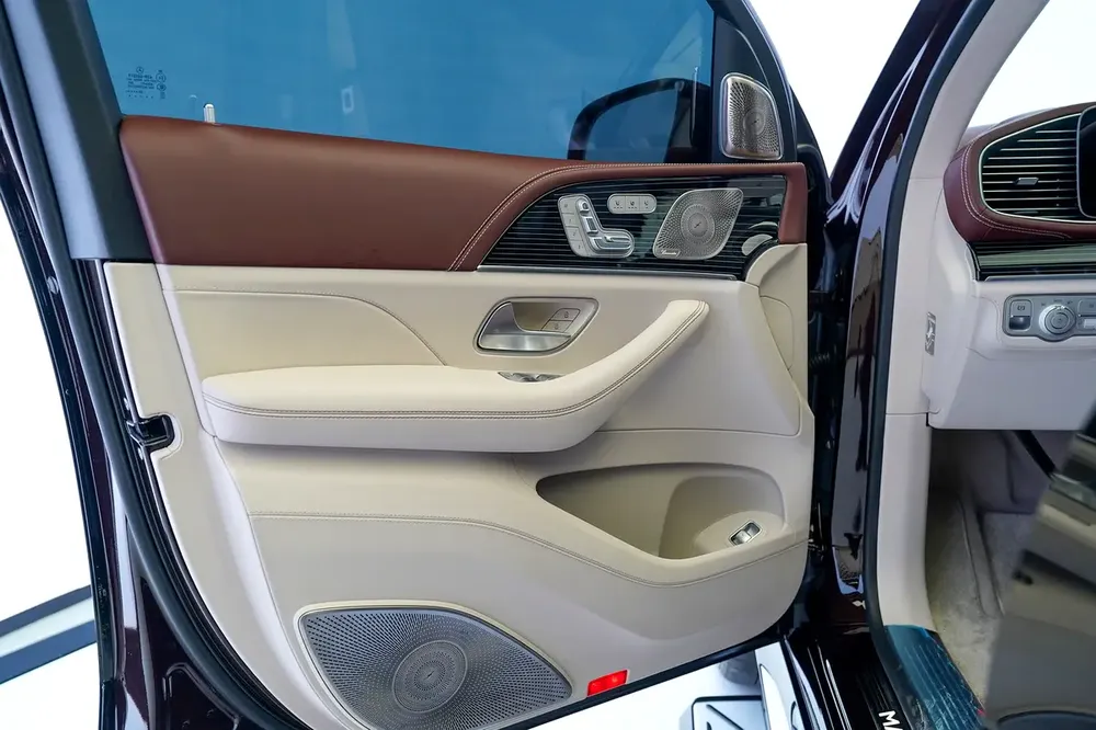 MAYBACH GLS 600 | GCC | REAR ENTERTAINMENT | BURMESTER AUDIO | DEALER WARRANTY - Image 6