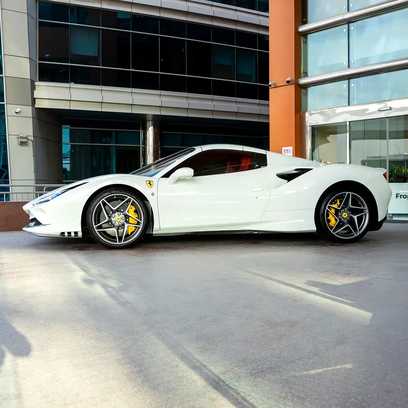 2021  FERRARI F8 SPIDER  DONE ONLY 7000KM - Image 9