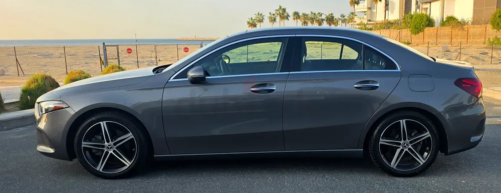 MERCEDES A220 2021 - Image 11