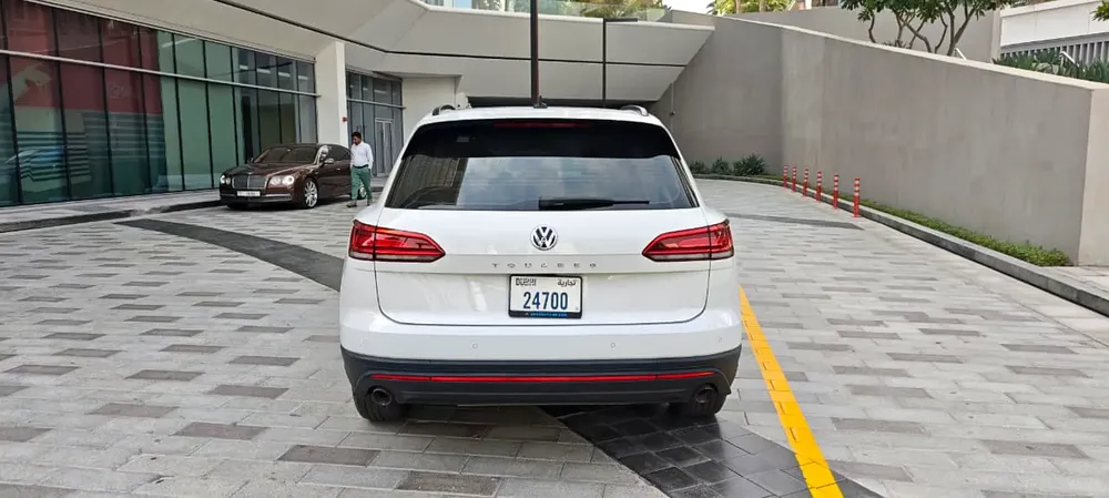 2020-Volkswagen Touareg-Excellent Condition-1 Year Warranty-Full Service History-Finance Available - Image 7