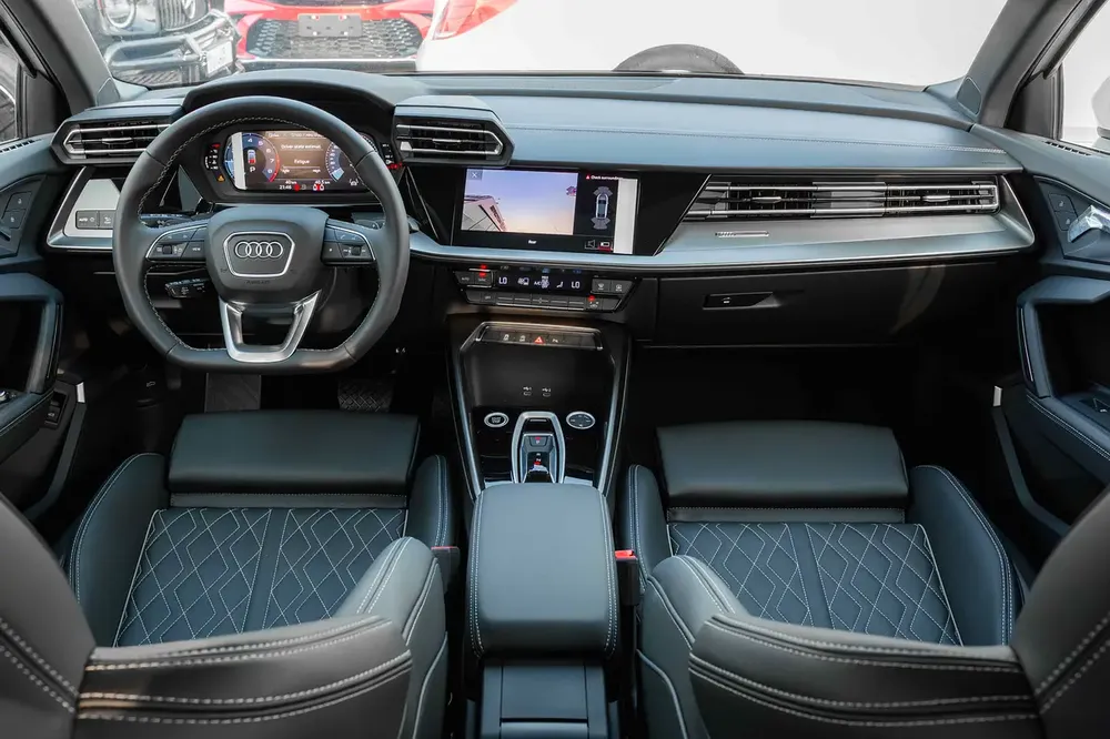 Audi A3 1.5T 35 TFSI S-Tronic Sedan 2025 - Image 10