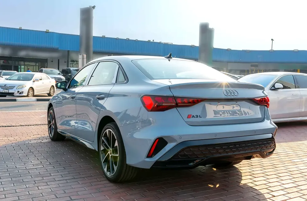 Audi A3 1.5T 35 TFSI S-Tronic Sedan 2025 - Image 6